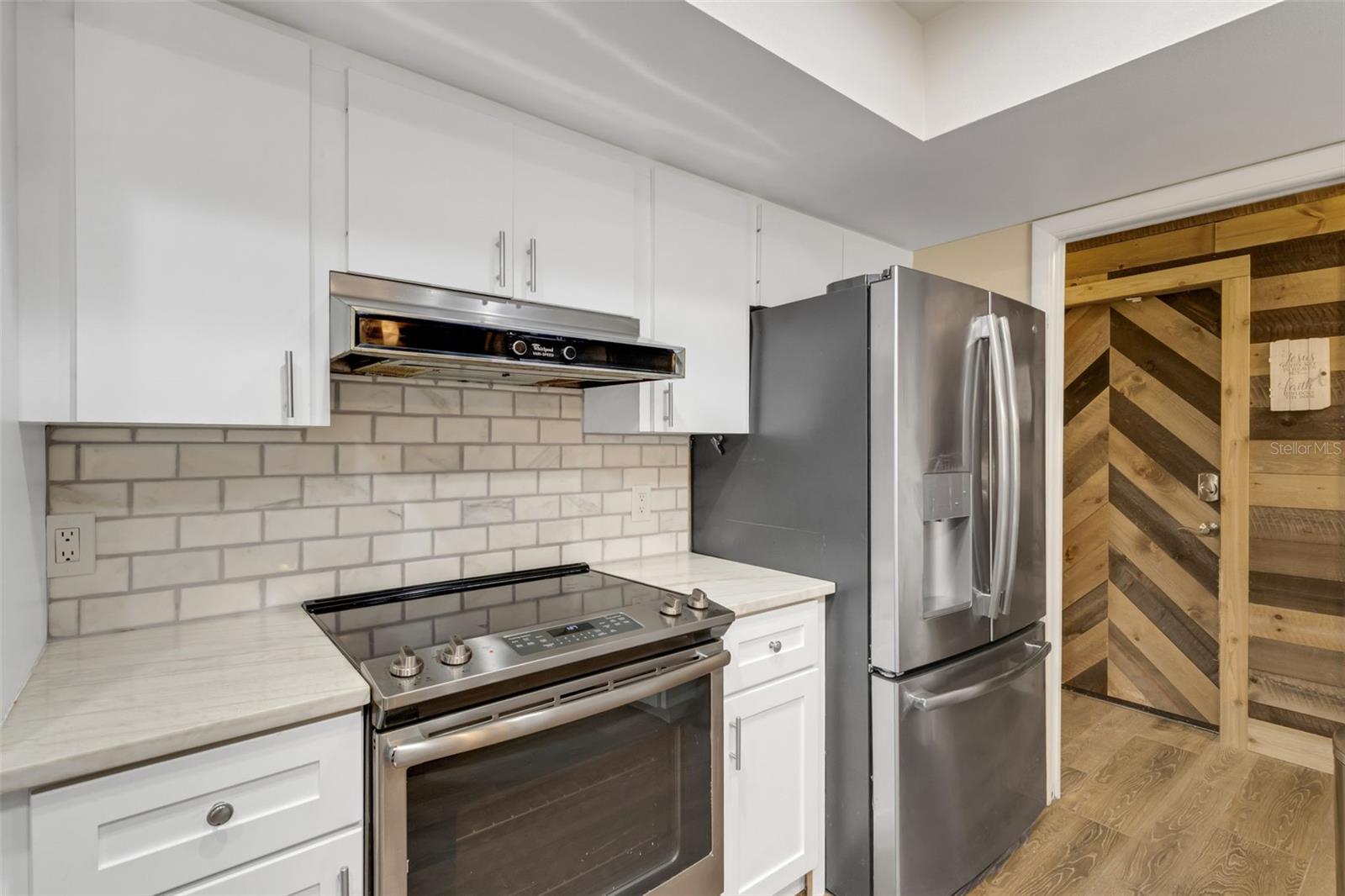 OAK GROVE PARK - Residential