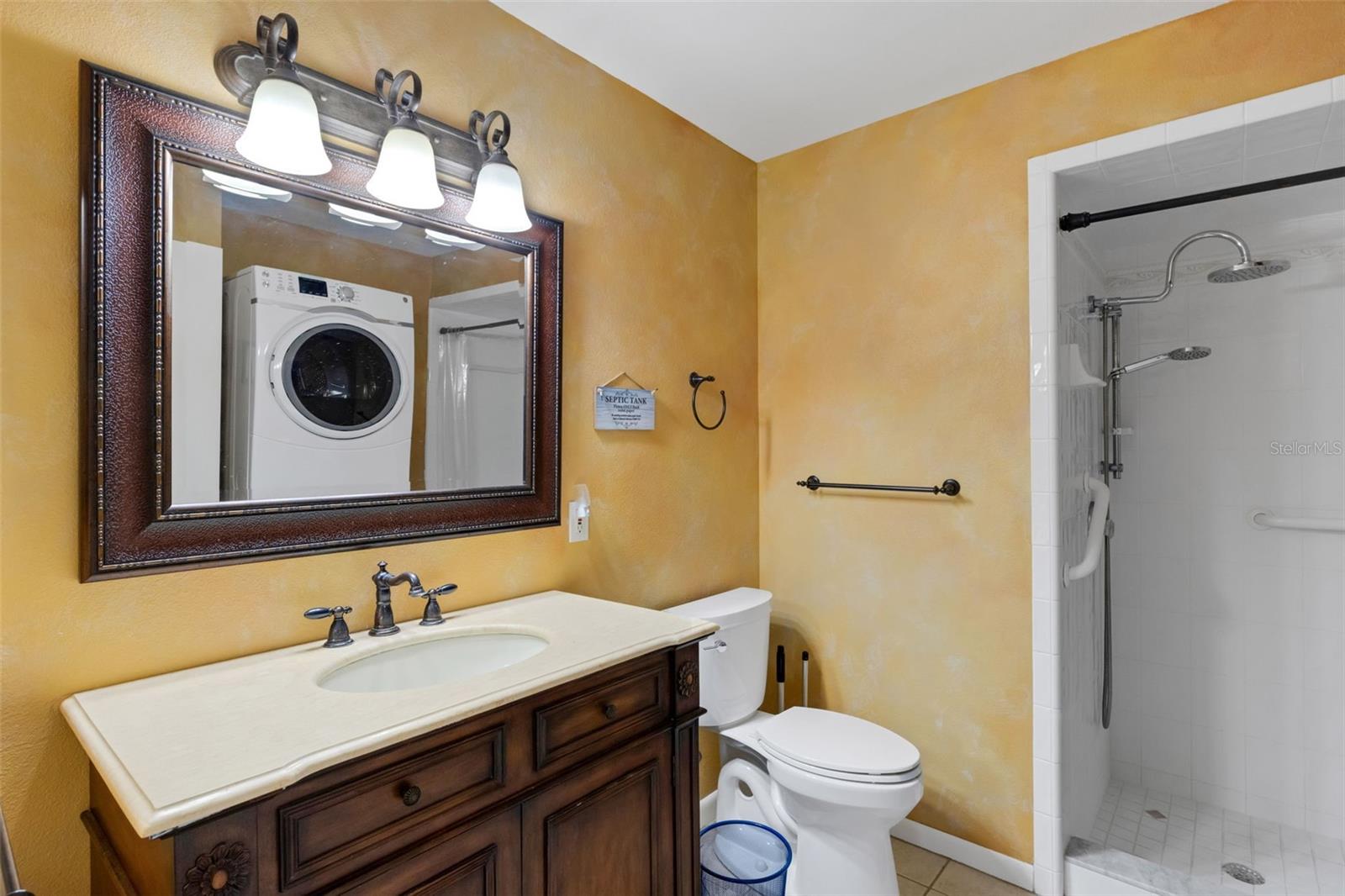 OAK GROVE PARK - Residential