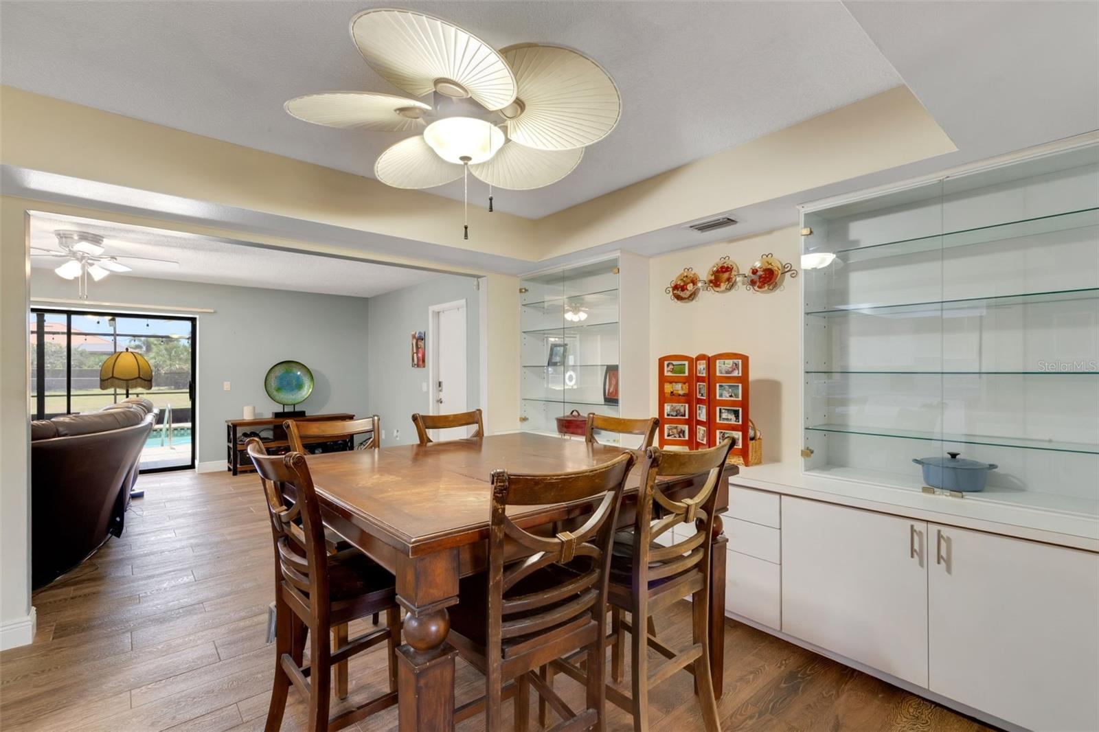 OAK GROVE PARK - Residential