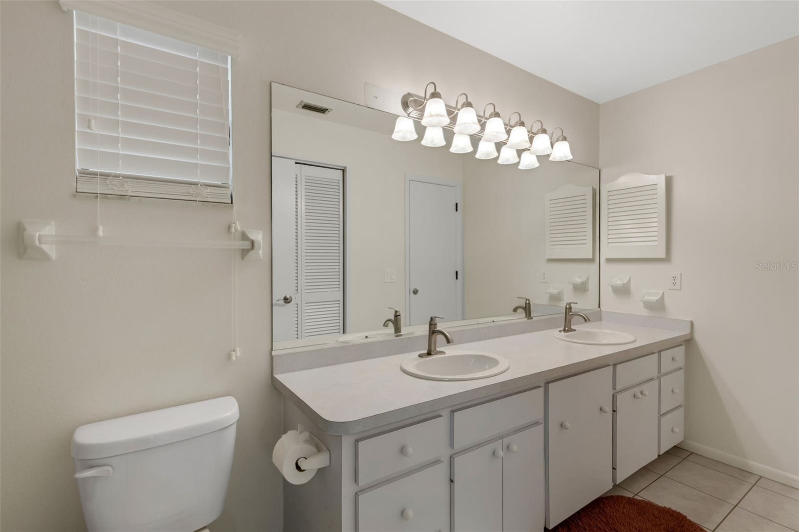 OAK GROVE PARK - Residential