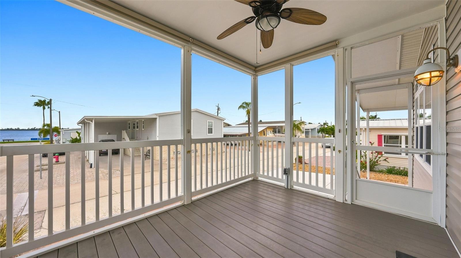 10315 CORTEZ ROAD W 2F, BRADENTON, FL, 34210 4 10315 CORTEZ ROAD W 2F