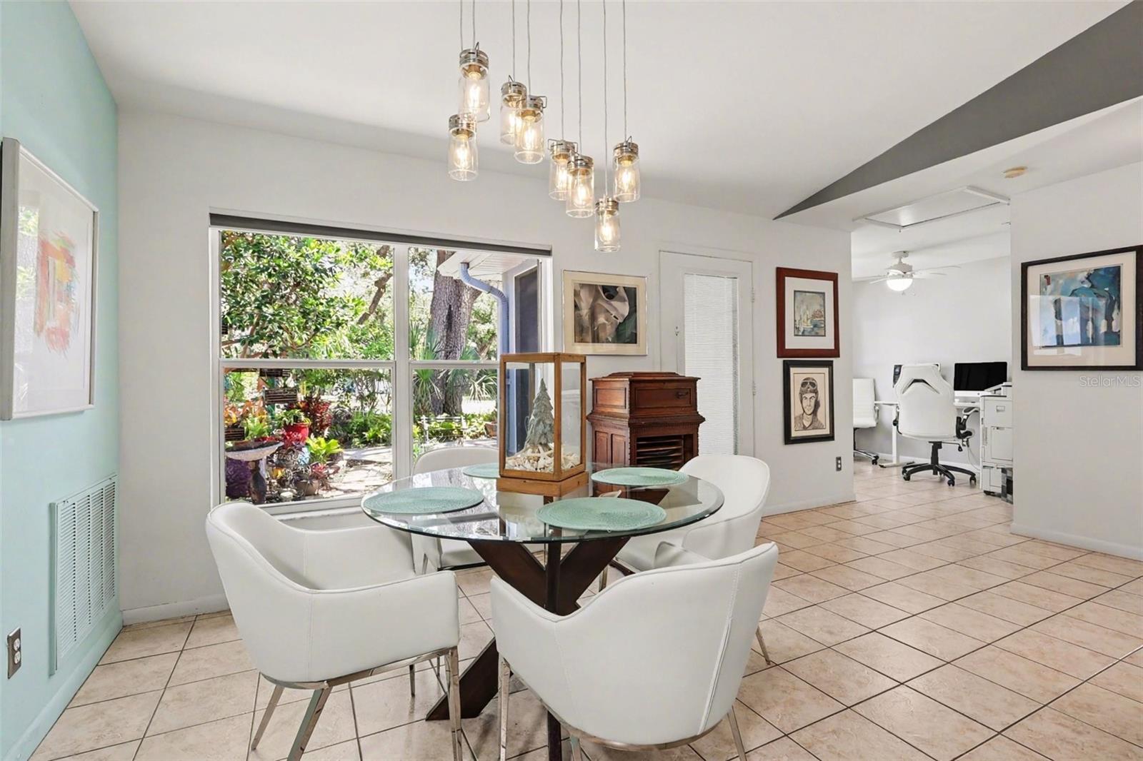 PALMLEE PARK - Residential