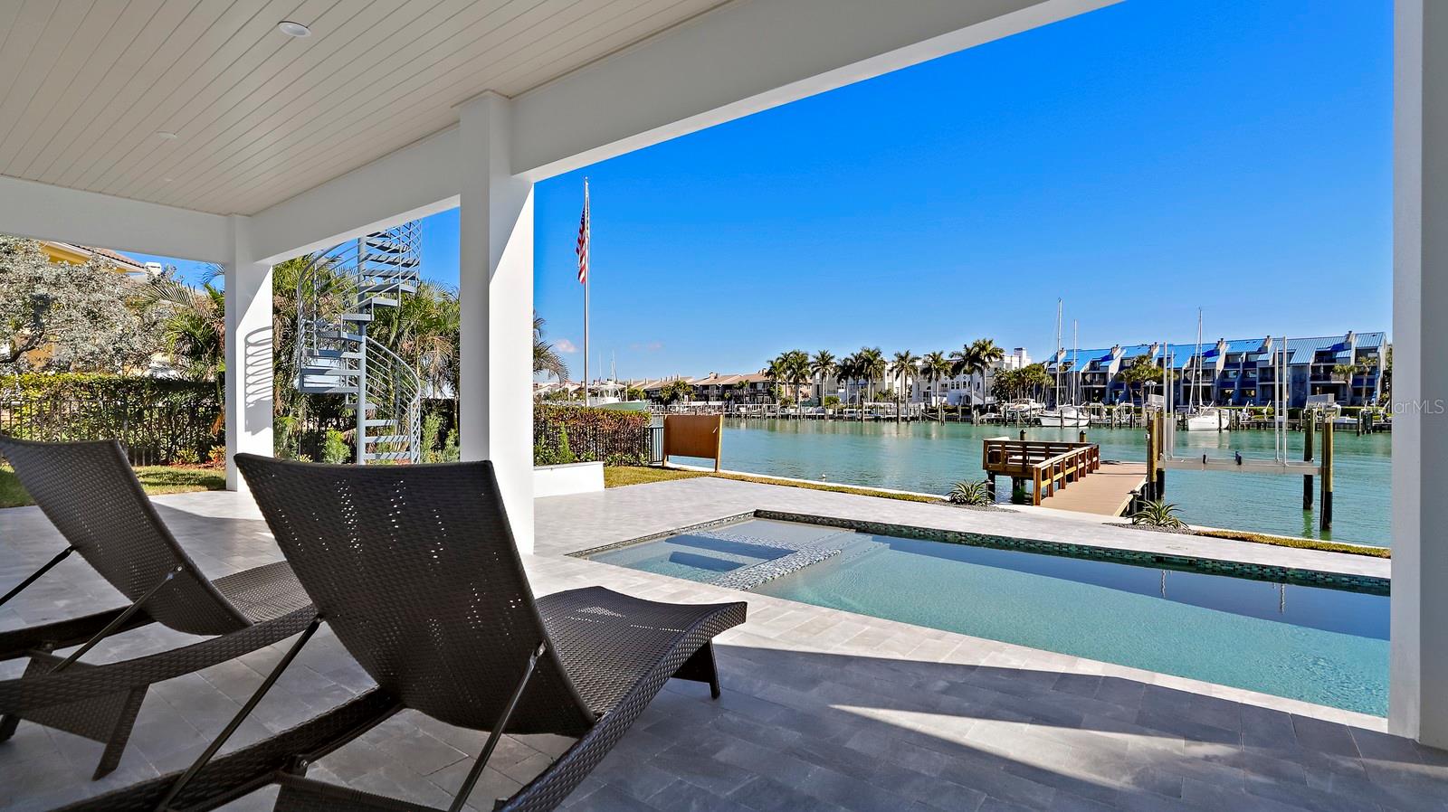 TIERRA VERDE UNIT 1 4TH REP - Residential