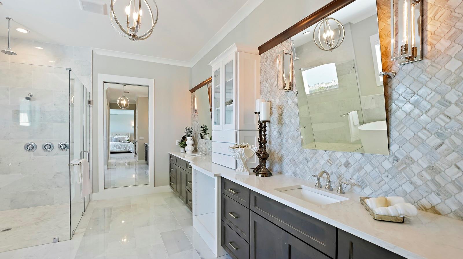 TIERRA VERDE UNIT 1 4TH REP - Residential