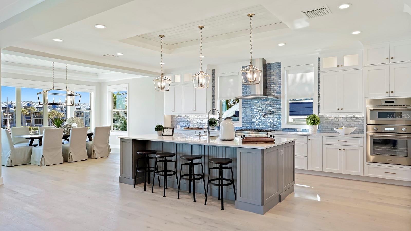 TIERRA VERDE UNIT 1 4TH REP - Residential