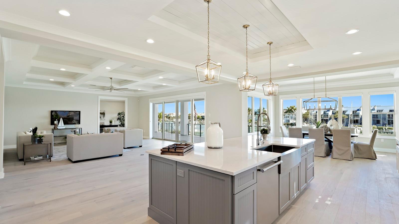 TIERRA VERDE UNIT 1 4TH REP - Residential