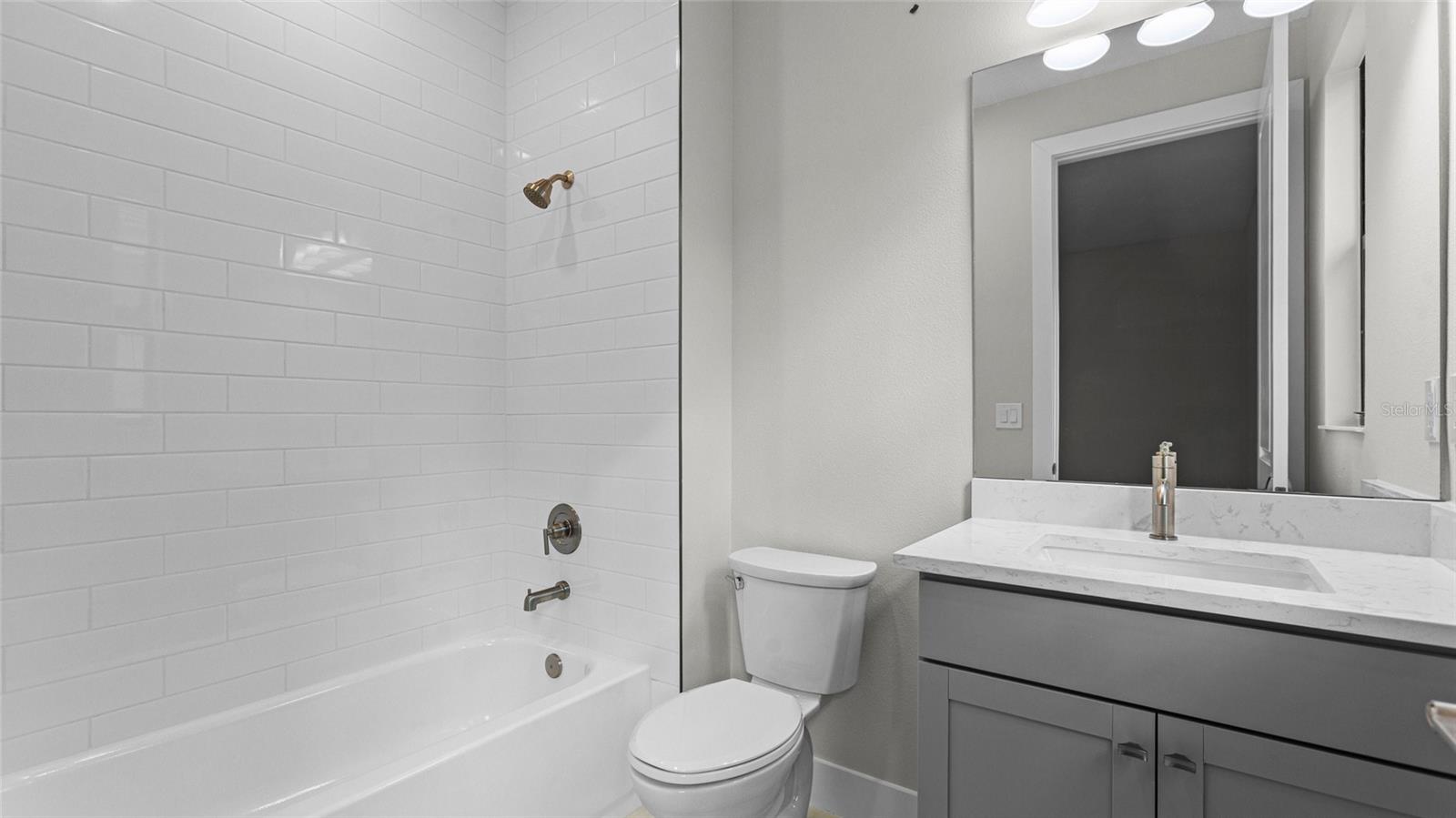 CRESSWIND LAKEWOOD RANCH - Residential