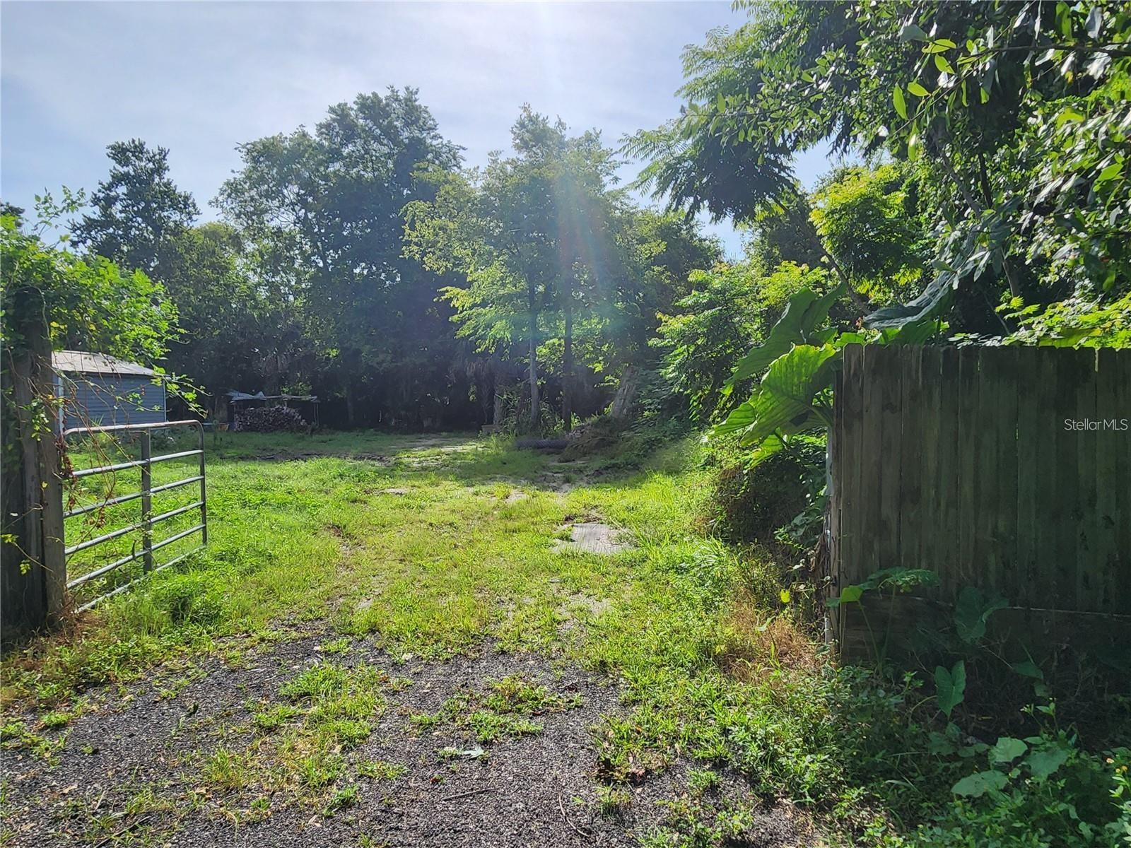 ROSALIND HEIGHTS - Land