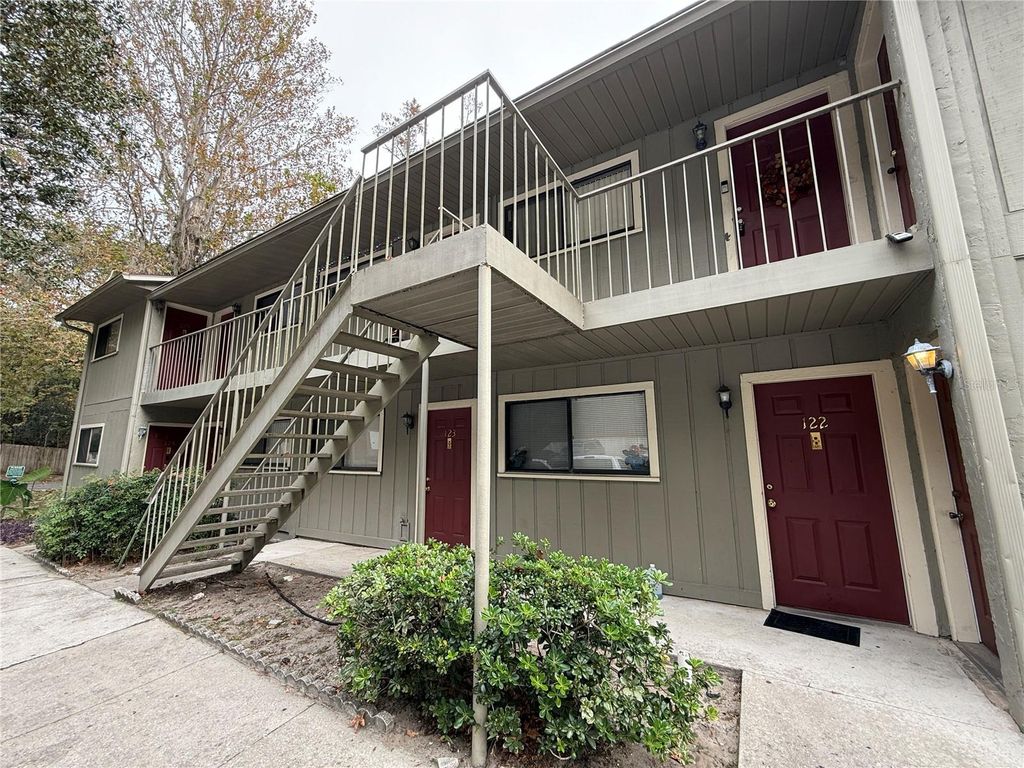 Photo of 1923 NW 23rd Boulevard #224, Gainesville, FL 32605 (MLS # GC536071)