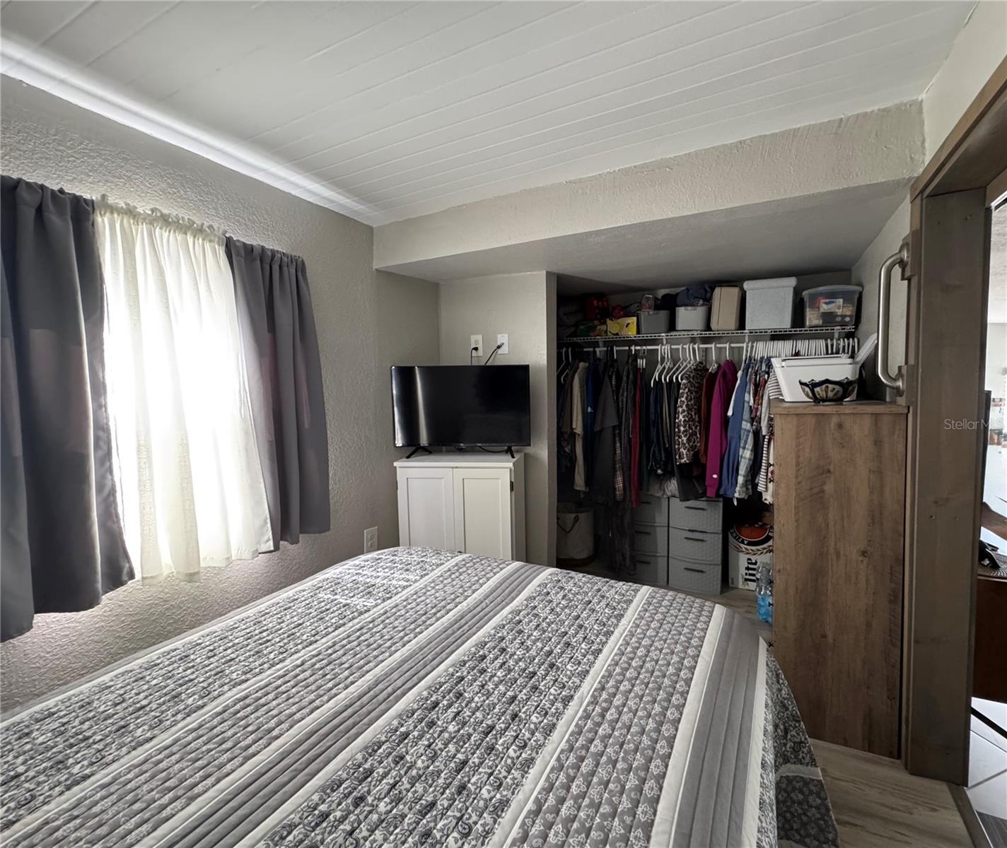 PARADISE BAY ESTATES CO-OP - Residential