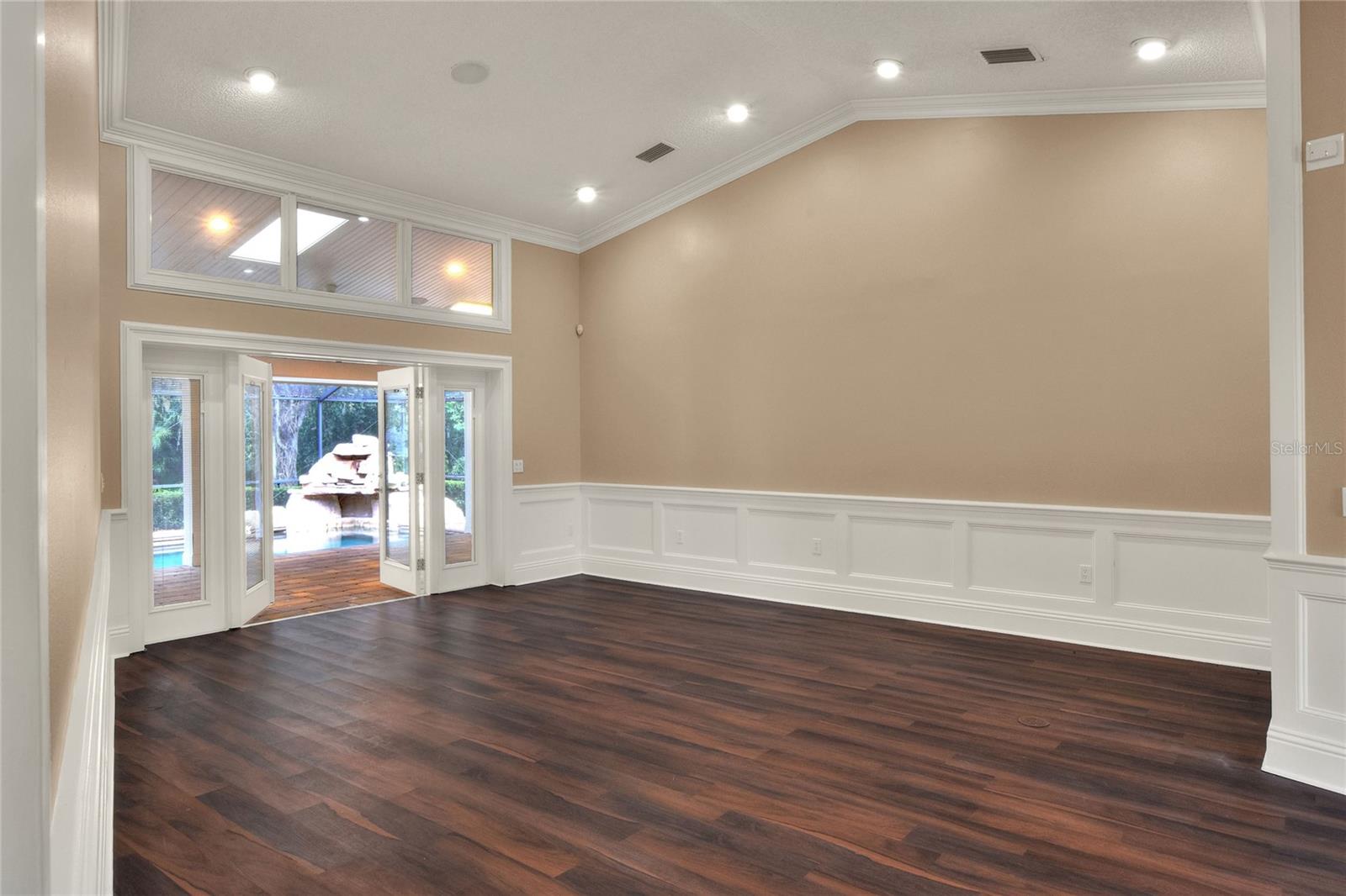 WOODWIND SUB - Residential