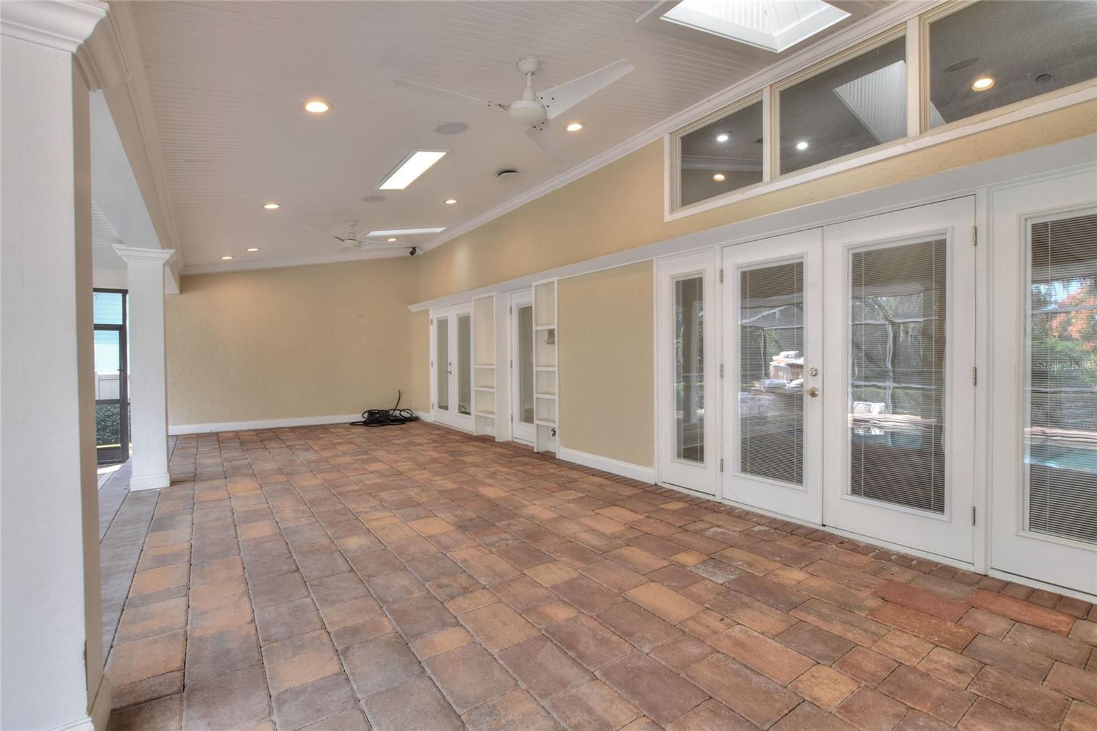 WOODWIND SUB - Residential