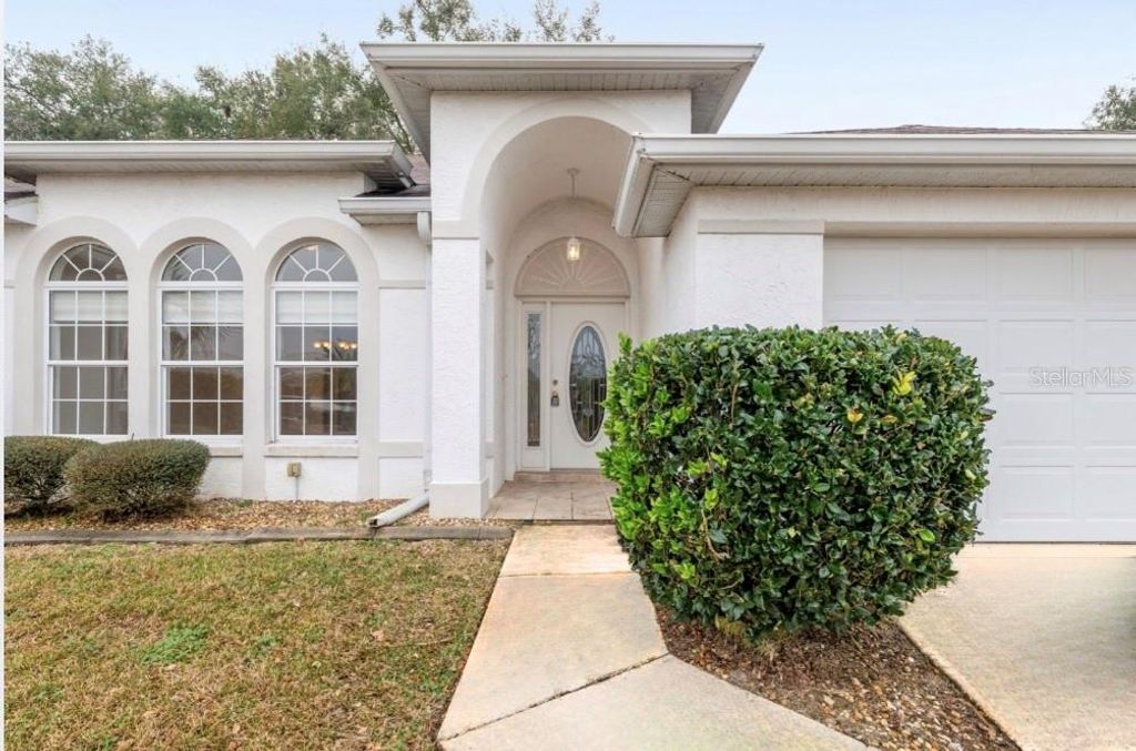 Photo of 5888 NW 21st Street, Ocala, FL 34482 (MLS # OM718269)