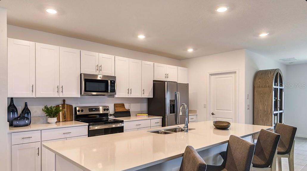 4804 SUNFLOWER STREET