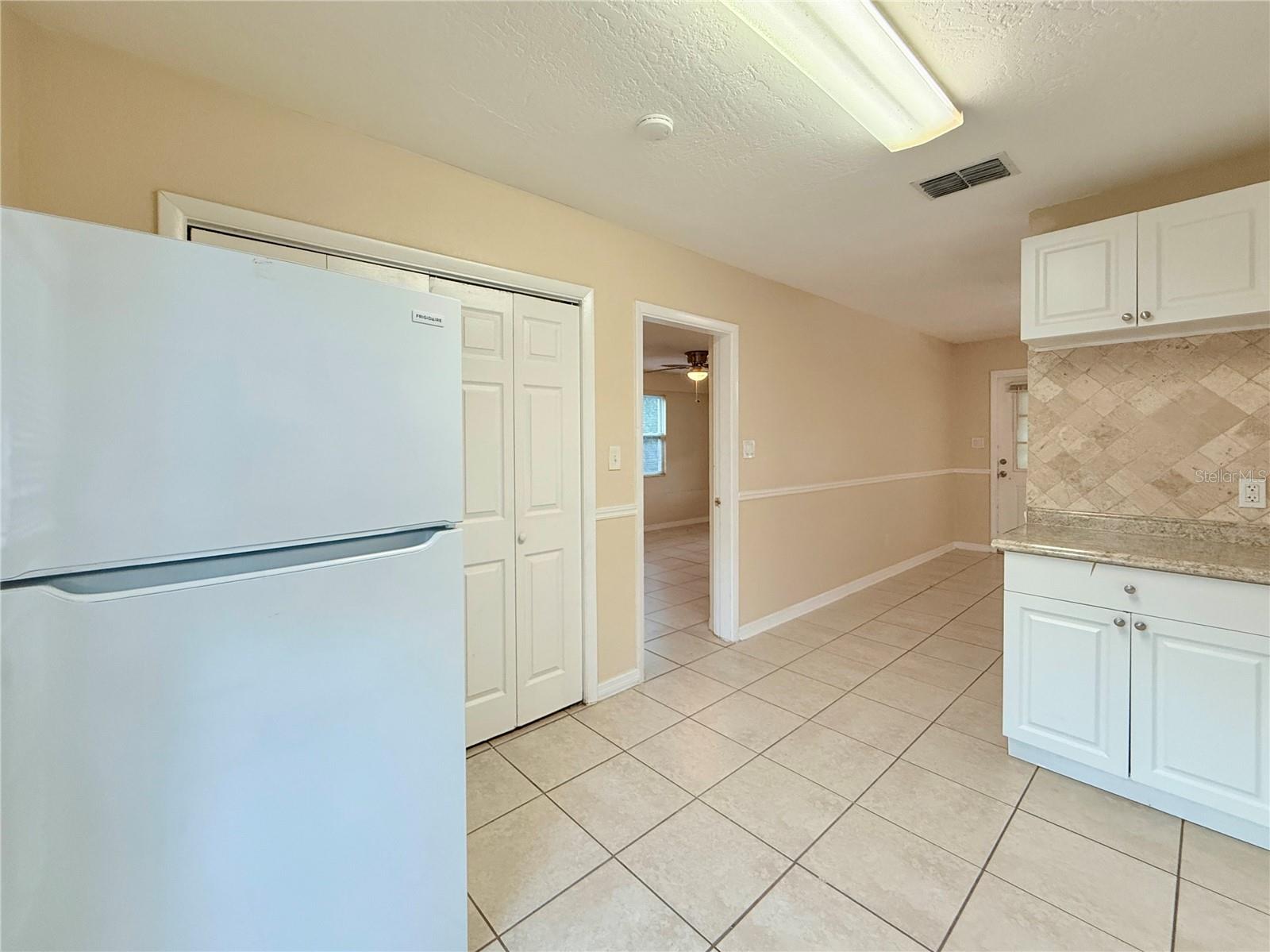 SARASOTA SPGS - Residential Lease