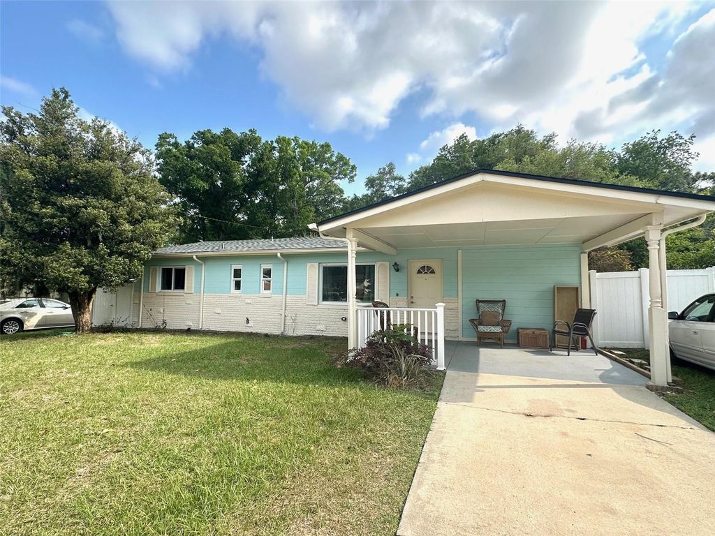 Photo of 3024 Sutton Drive, Orlando, FL 32810 (MLS # O6390822)