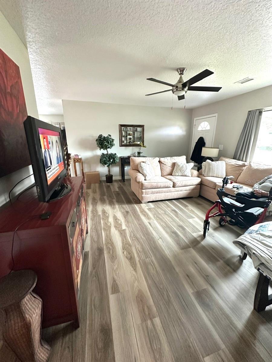 ORANGE HILL PARK - Residential