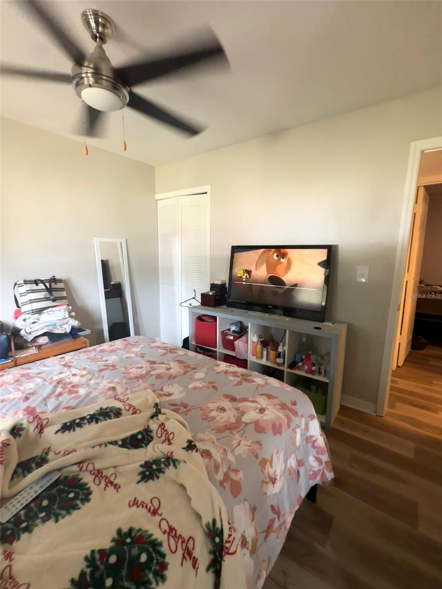 ORANGE HILL PARK - Residential