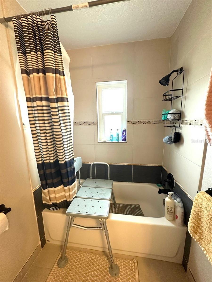 ORANGE HILL PARK - Residential