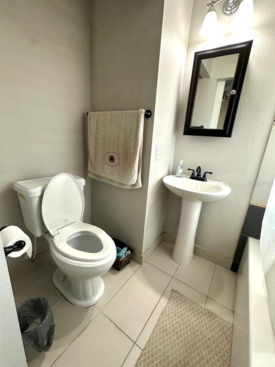 ORANGE HILL PARK - Residential