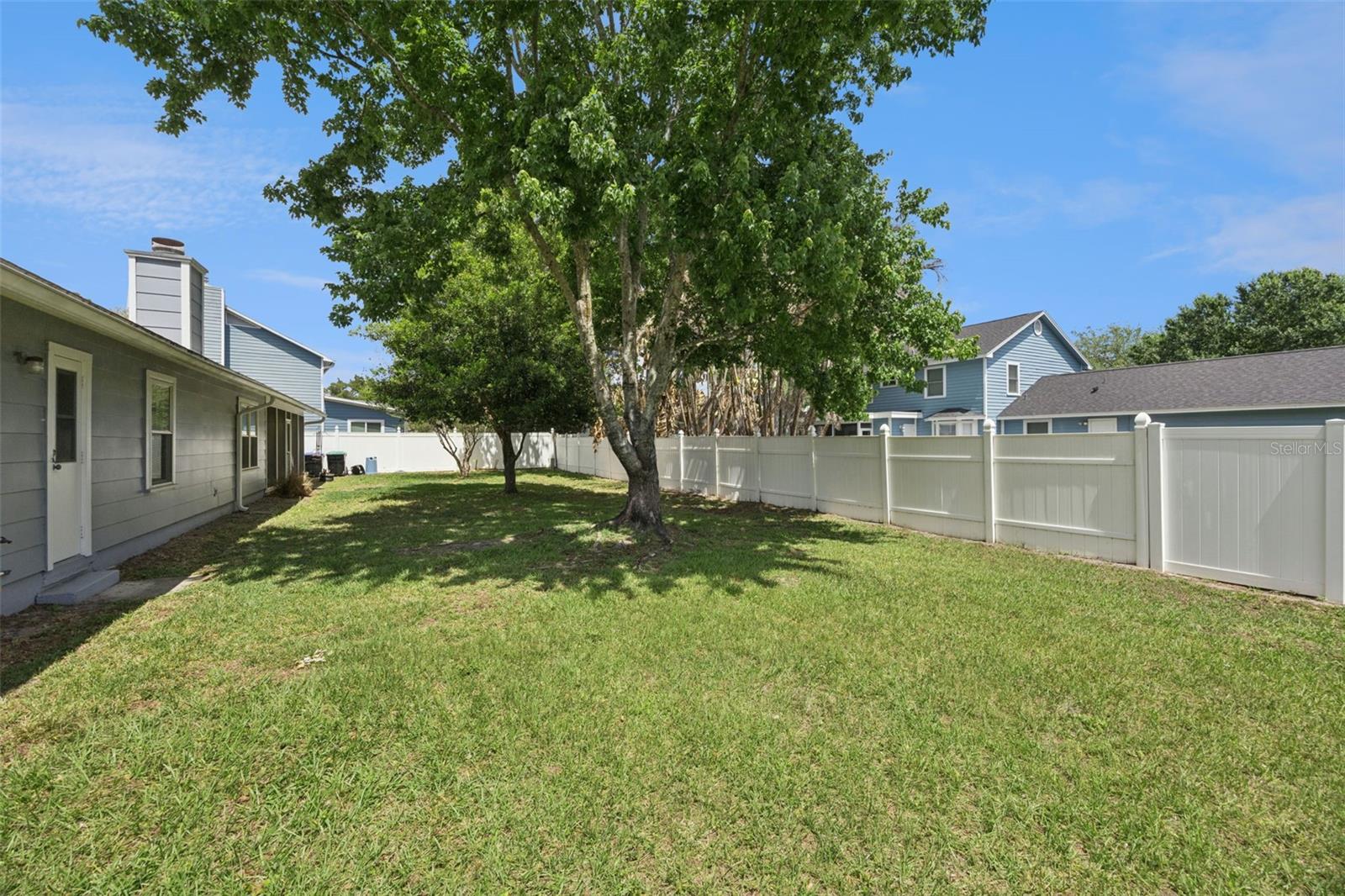 ALOMA ESTATES - Residential