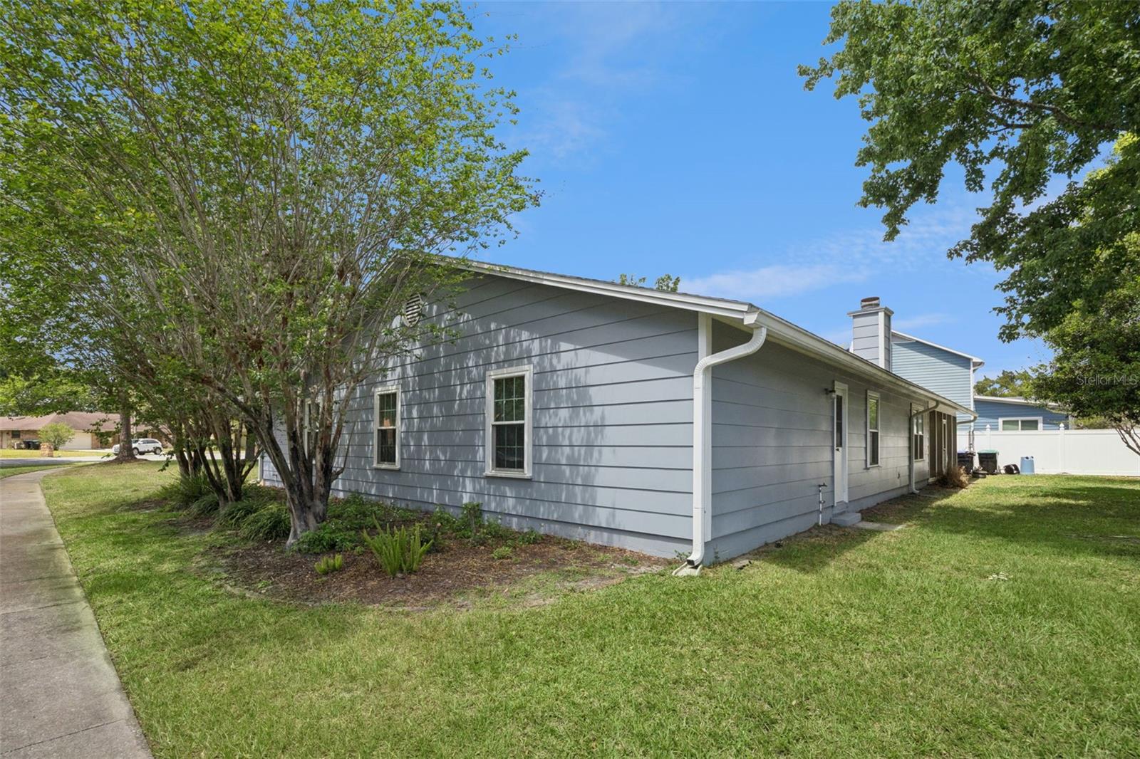 ALOMA ESTATES - Residential