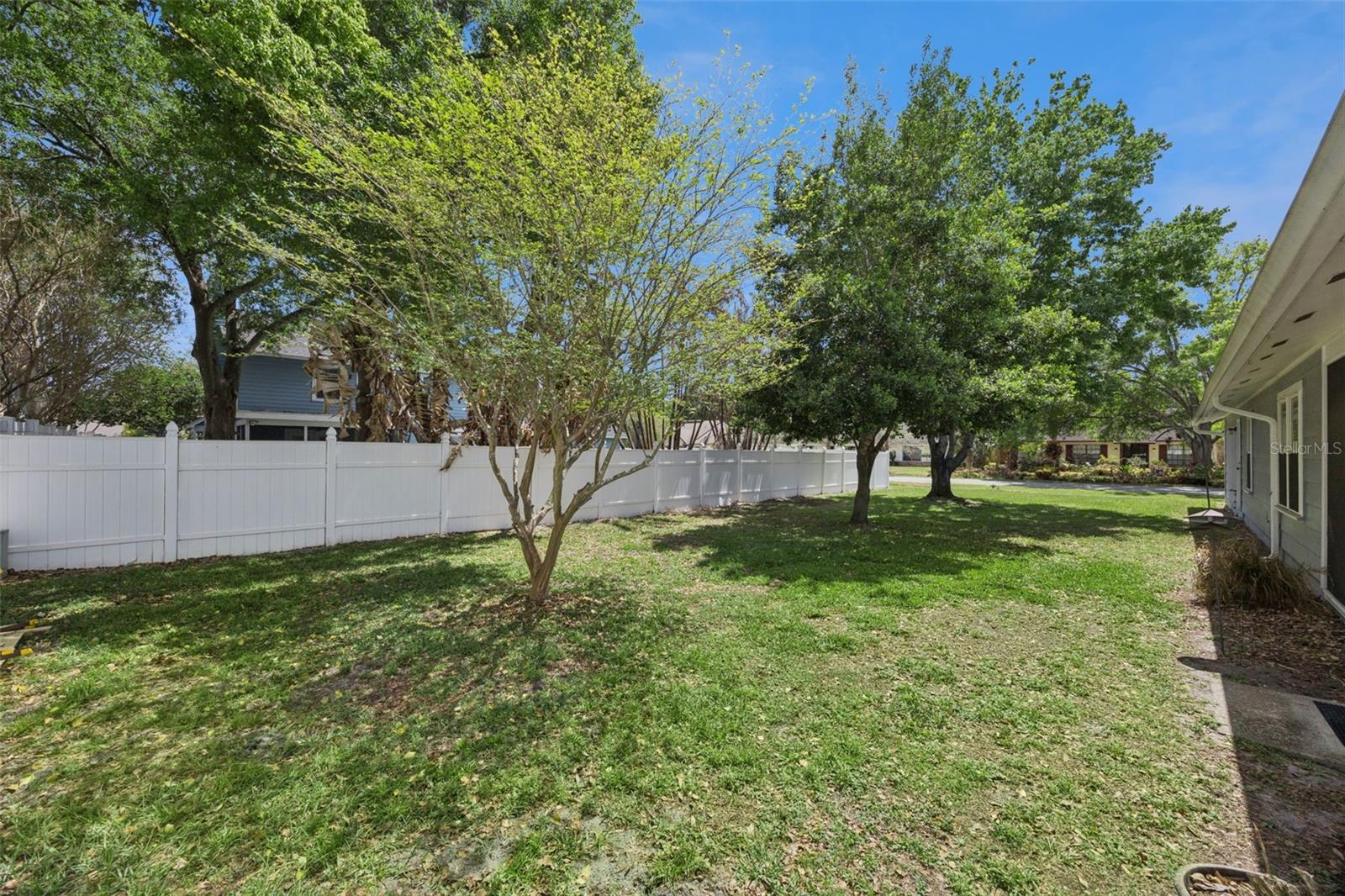 ALOMA ESTATES - Residential