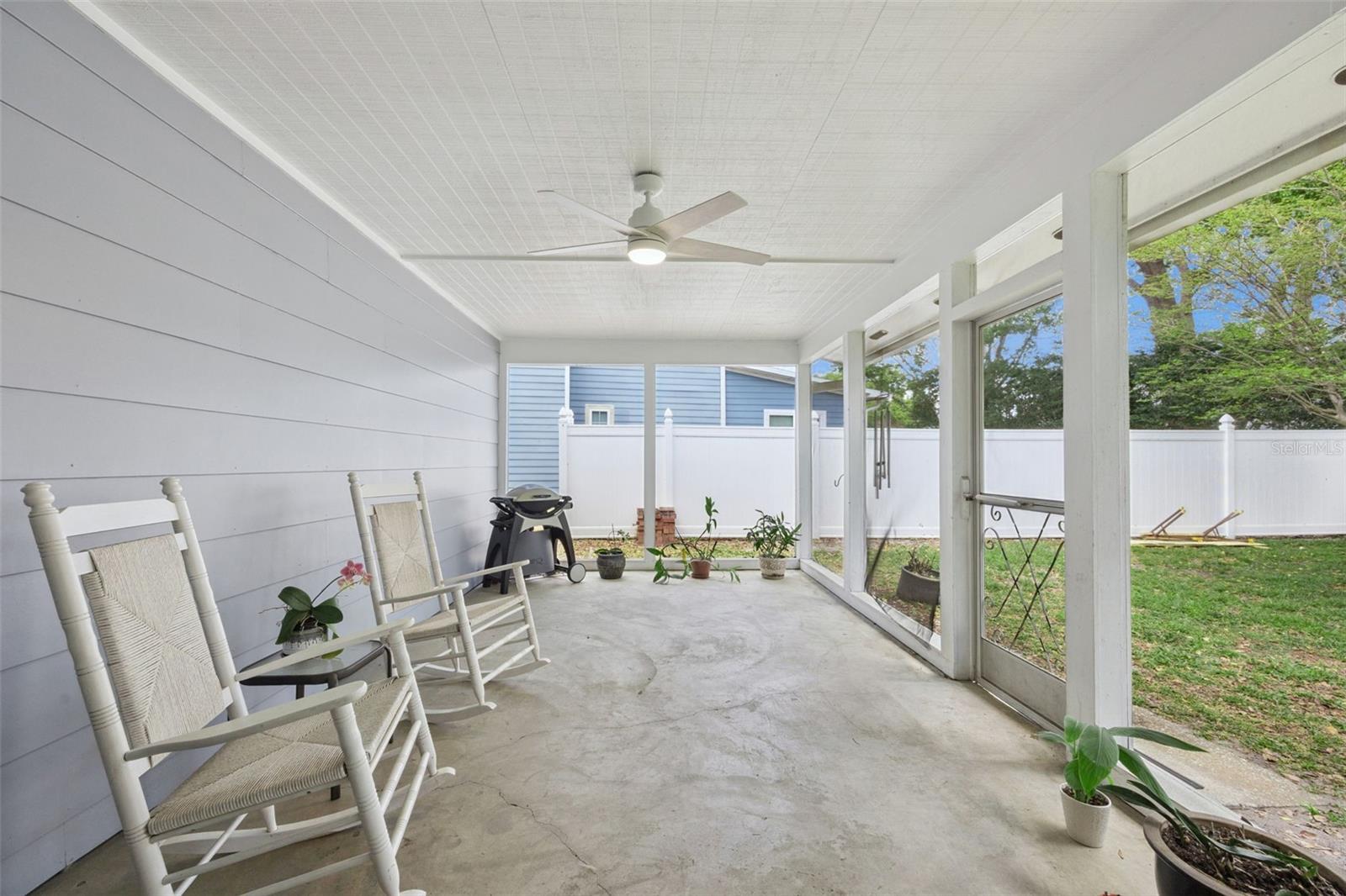 ALOMA ESTATES - Residential