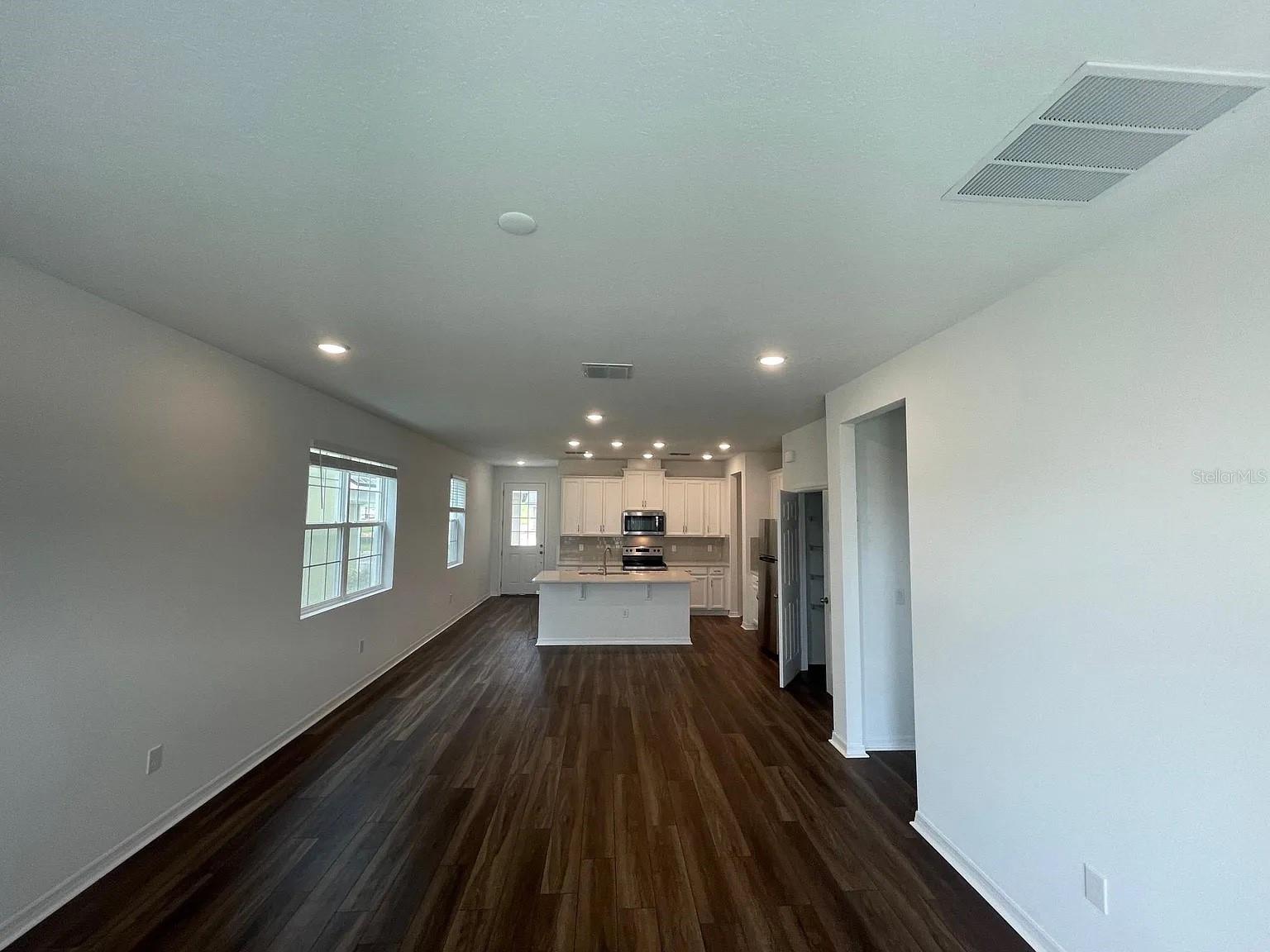 WATERBROOKE PH 4 - Residential Lease