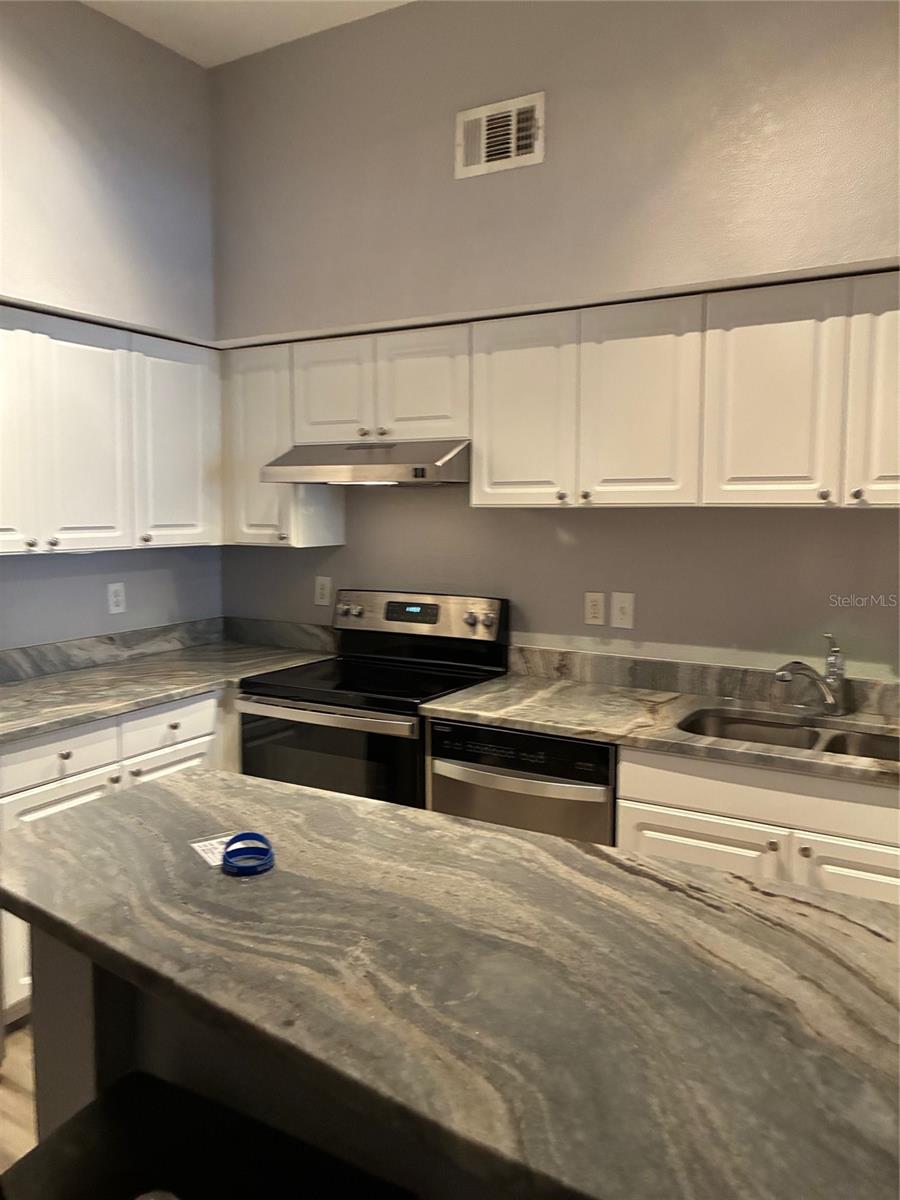 THE MADISON AT SOHO CONDOMINIU - Residential Lease