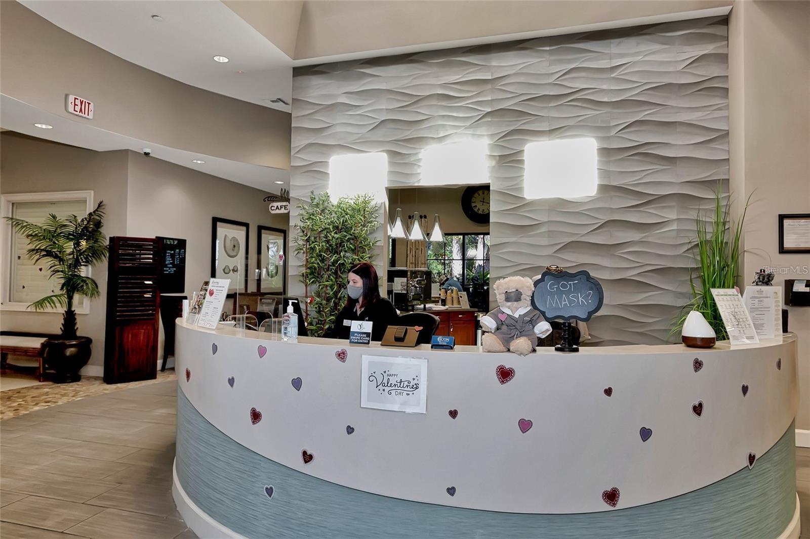 ESPLANADE PH I - Residential Lease