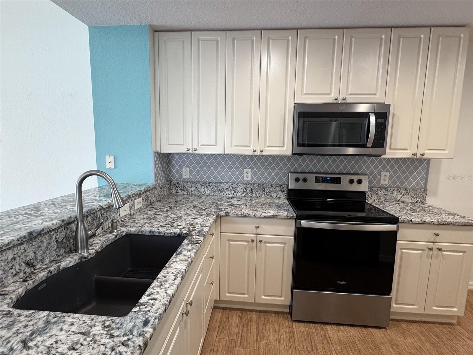 COLONY AT SABAL TRACE PH 01 - Residential