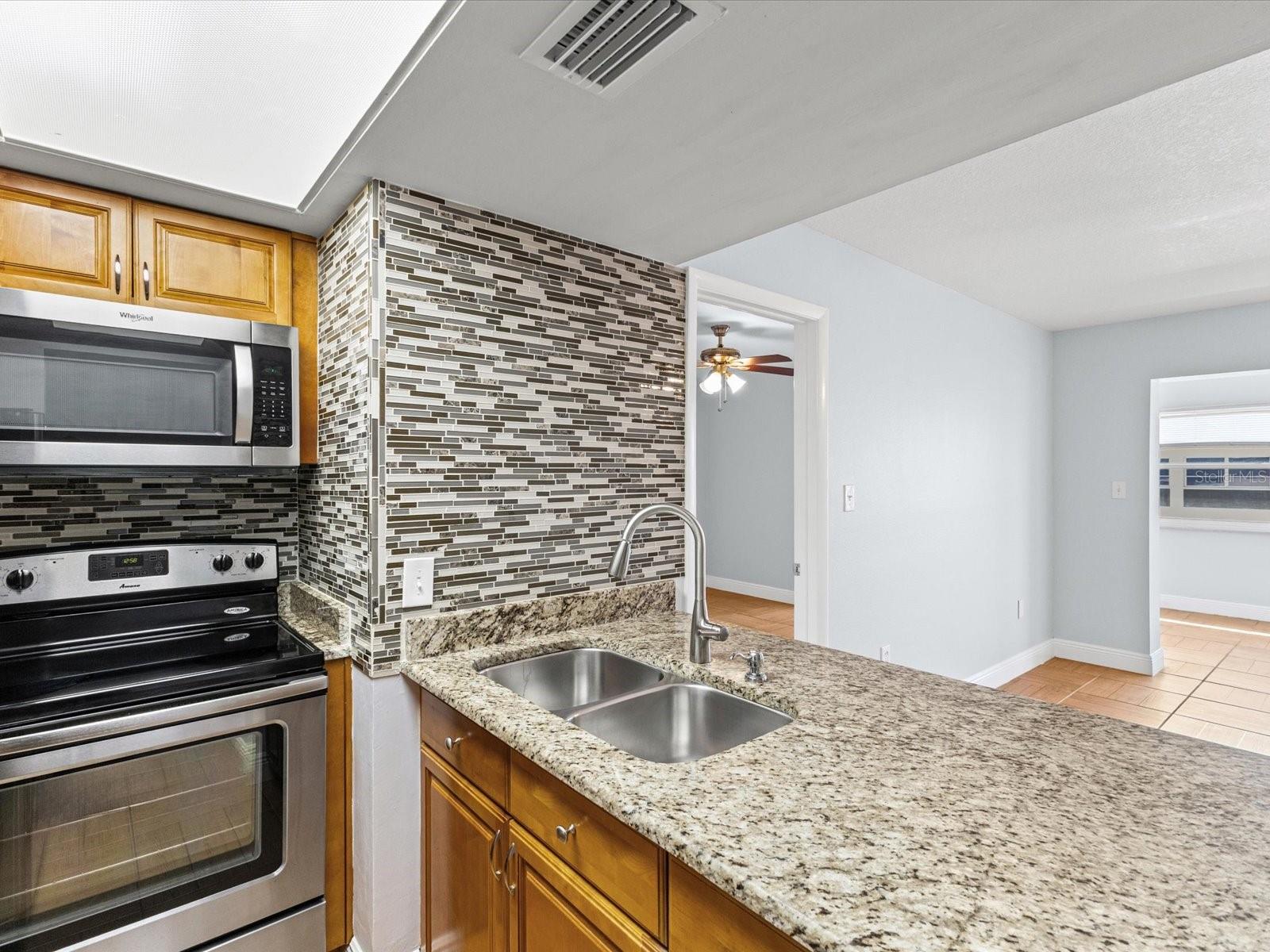 GULF HARBORS CONDM - Residential