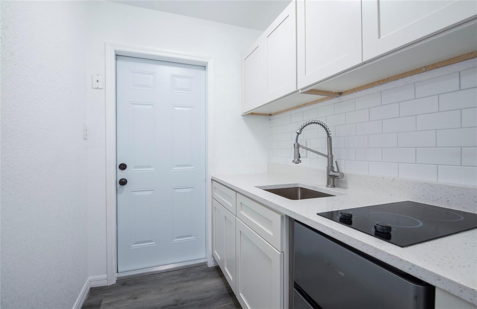 BAHIA VISTA SUB - Residential Lease