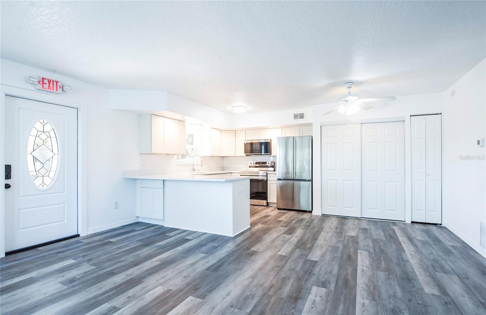 BAHIA VISTA SUB - Residential Lease