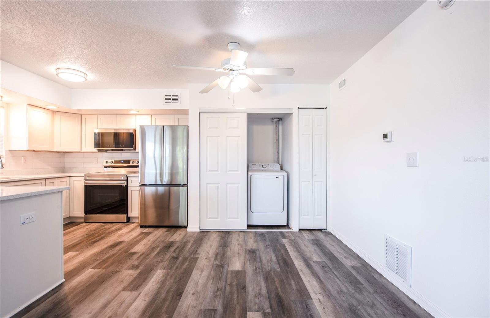 BAHIA VISTA SUB - Residential Lease