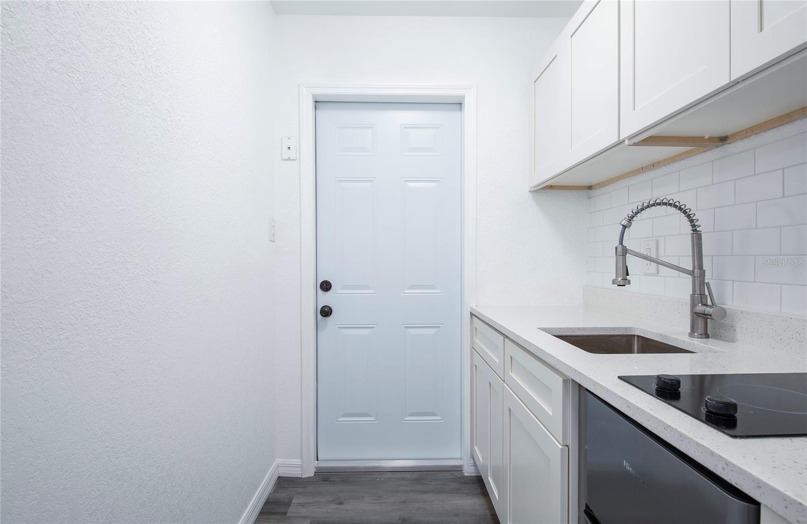 BAHIA VISTA SUB - Residential Lease