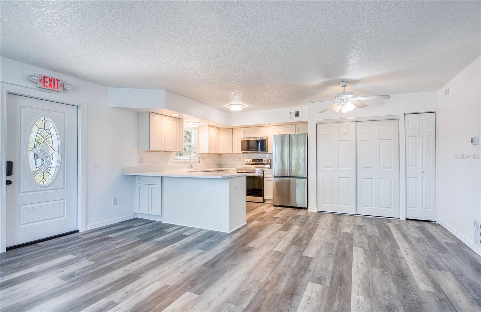 BAHIA VISTA SUB - Residential Lease