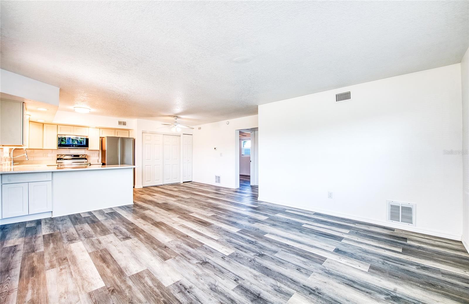 BAHIA VISTA SUB - Residential Lease