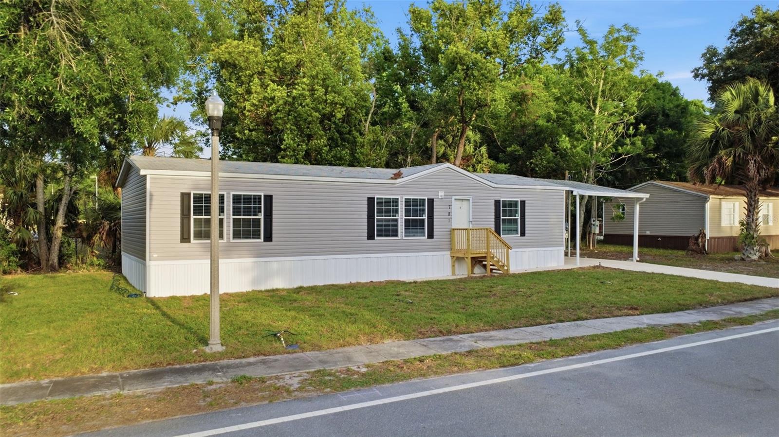 LAKE KATHRYN PARK 4TH ADD - Residential