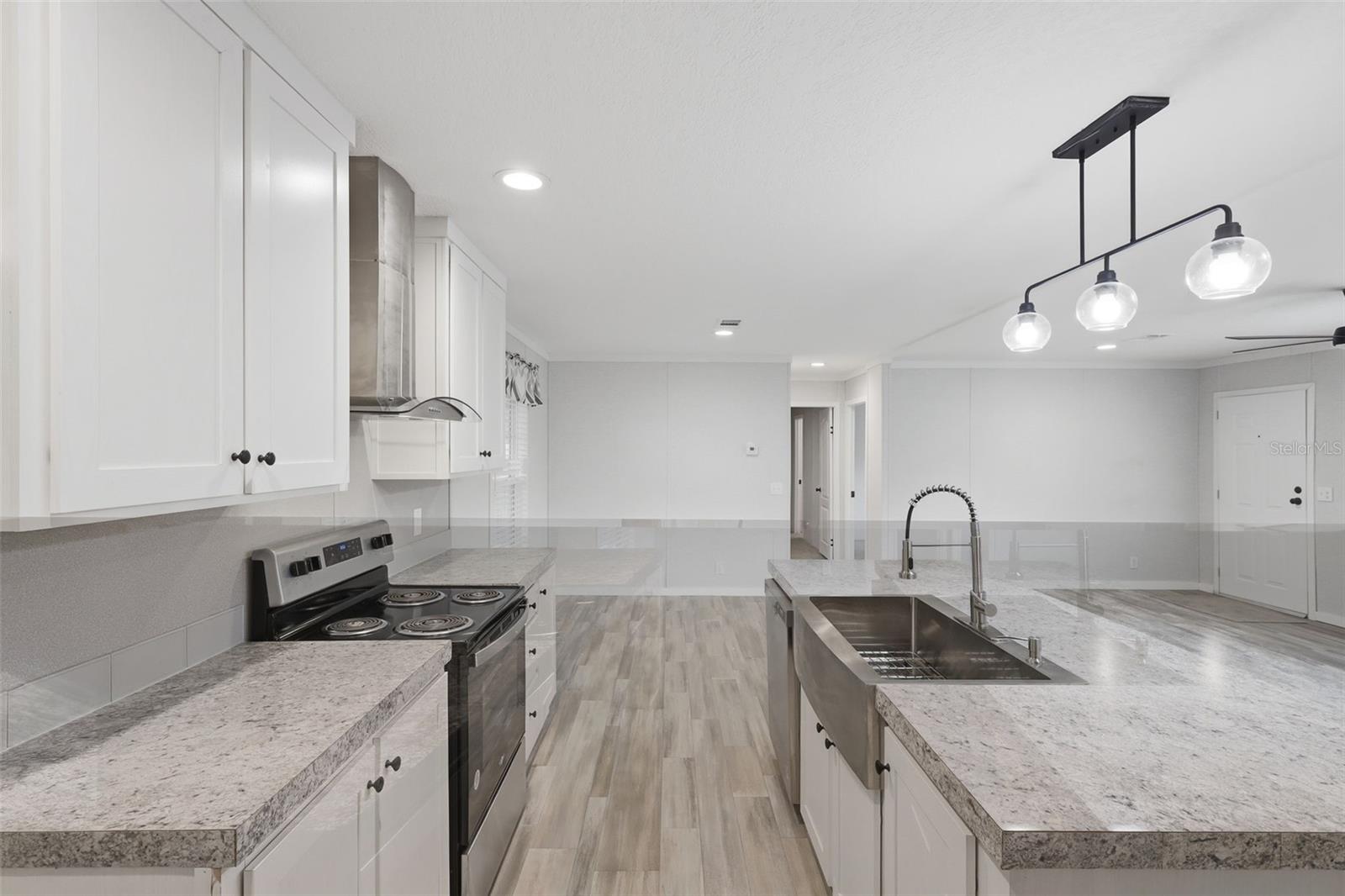 LAKE KATHRYN PARK 4TH ADD - Residential