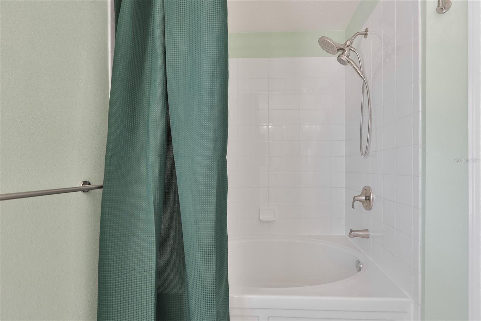 VALHALLA PH 3-4 - Residential