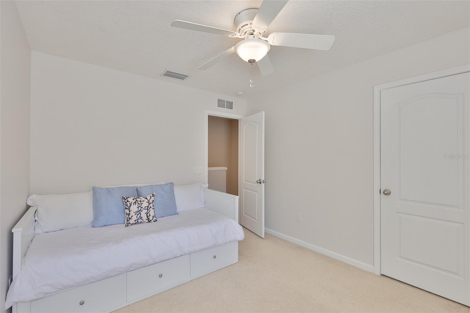 VALHALLA PH 3-4 - Residential