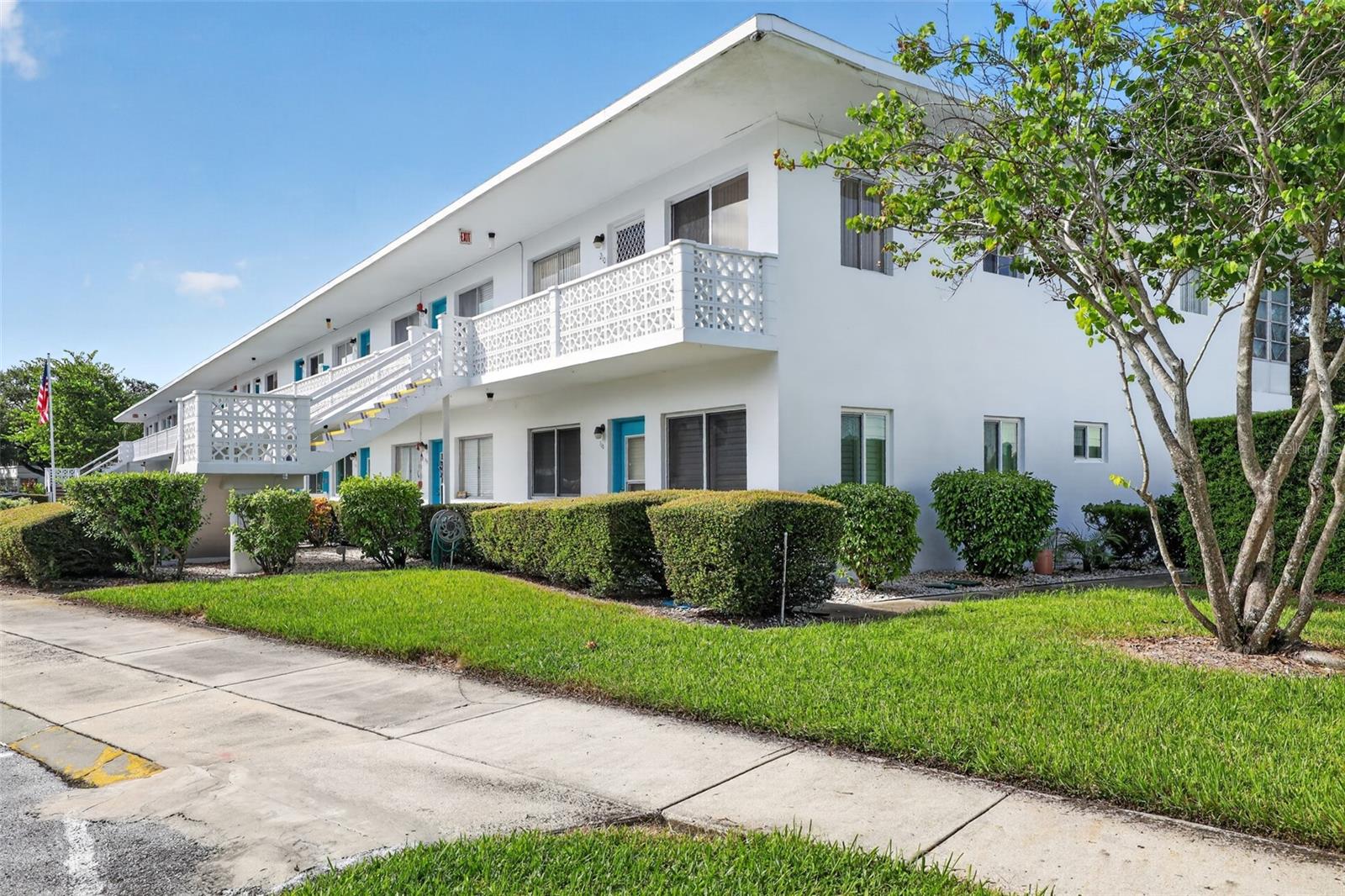 8320 112th Street 208, Seminole