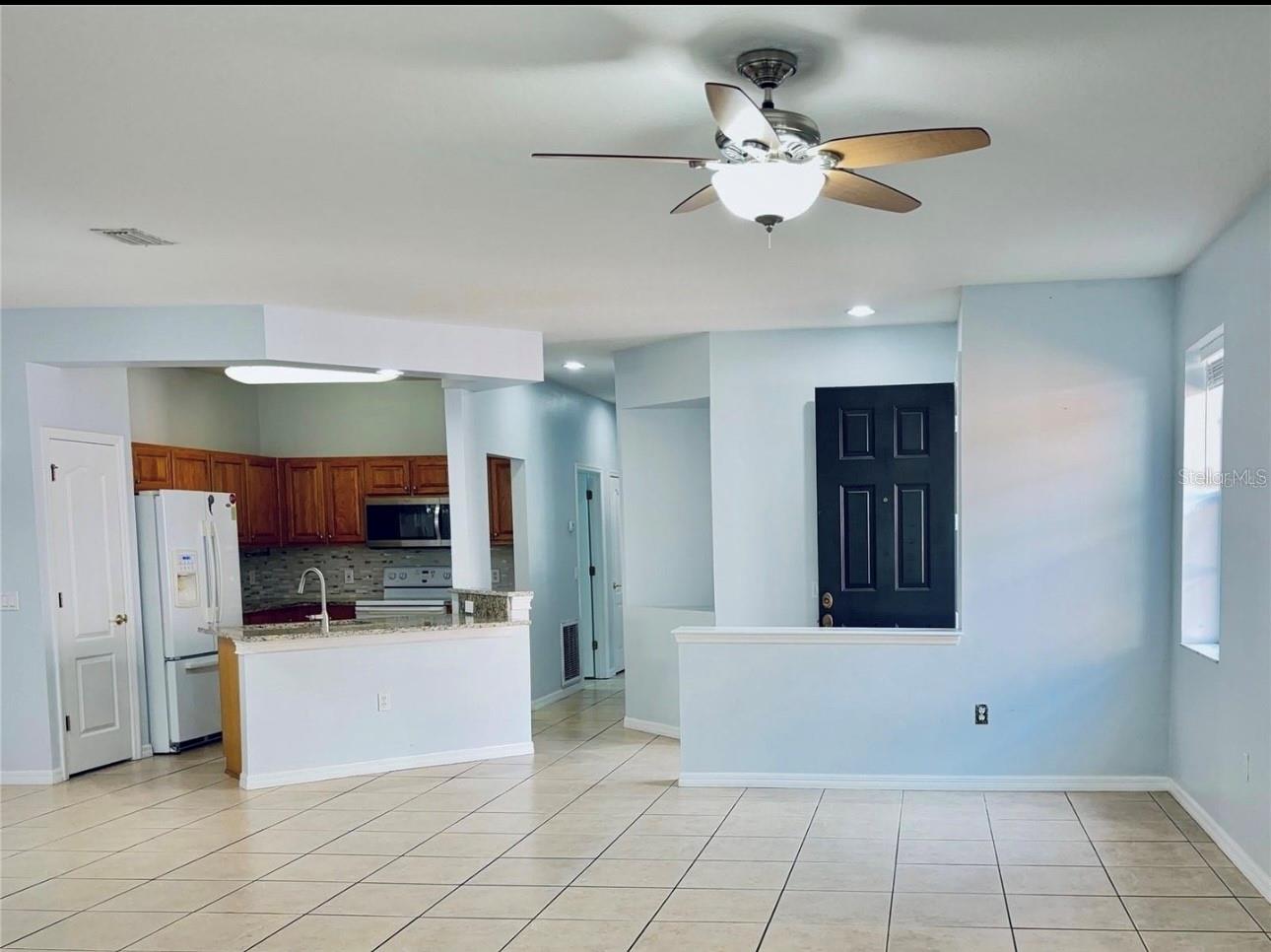 3461 HOME TOWN LANE