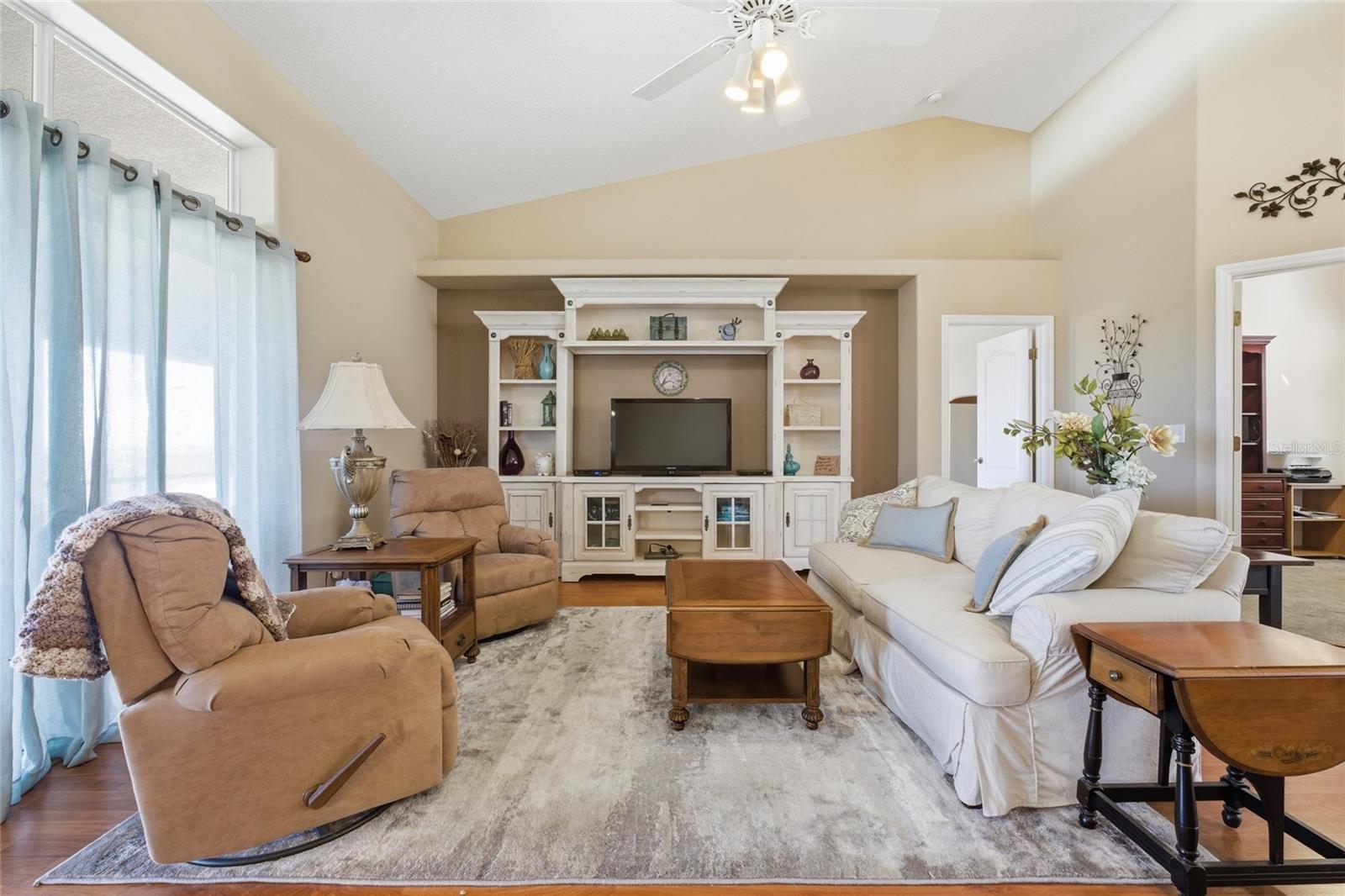 COLLEGE PARK PH 2B - Residential