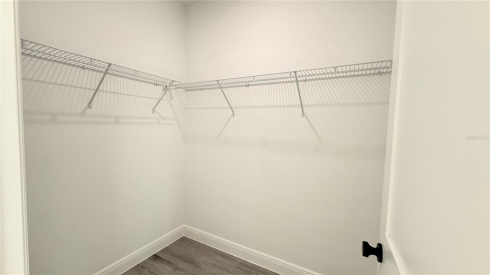 CITRUS SPGS UNIT 08 - Residential Lease