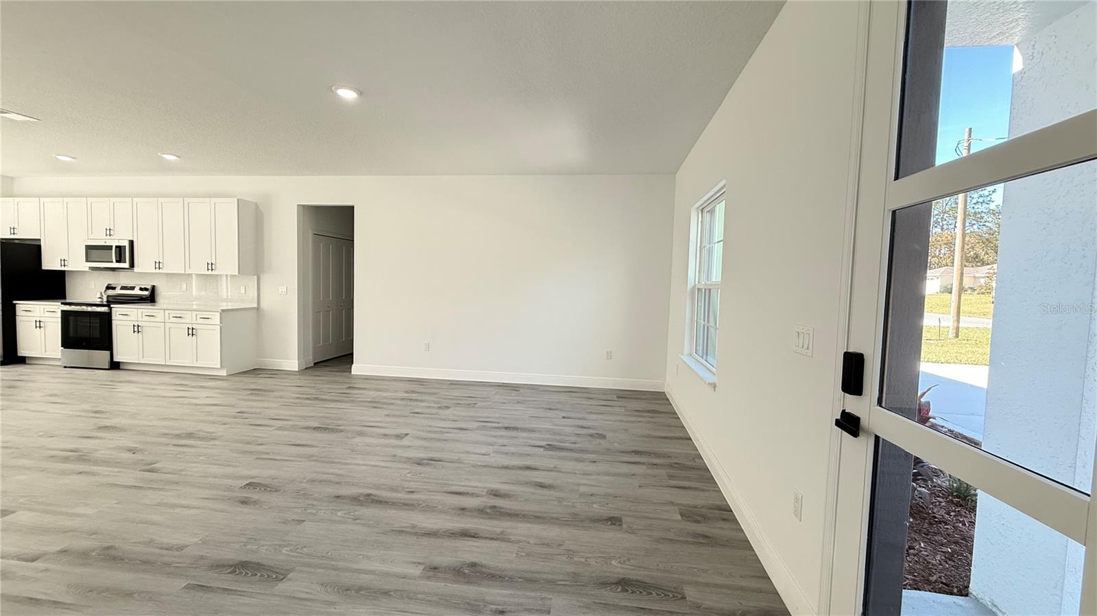 CITRUS SPGS UNIT 08 - Residential Lease