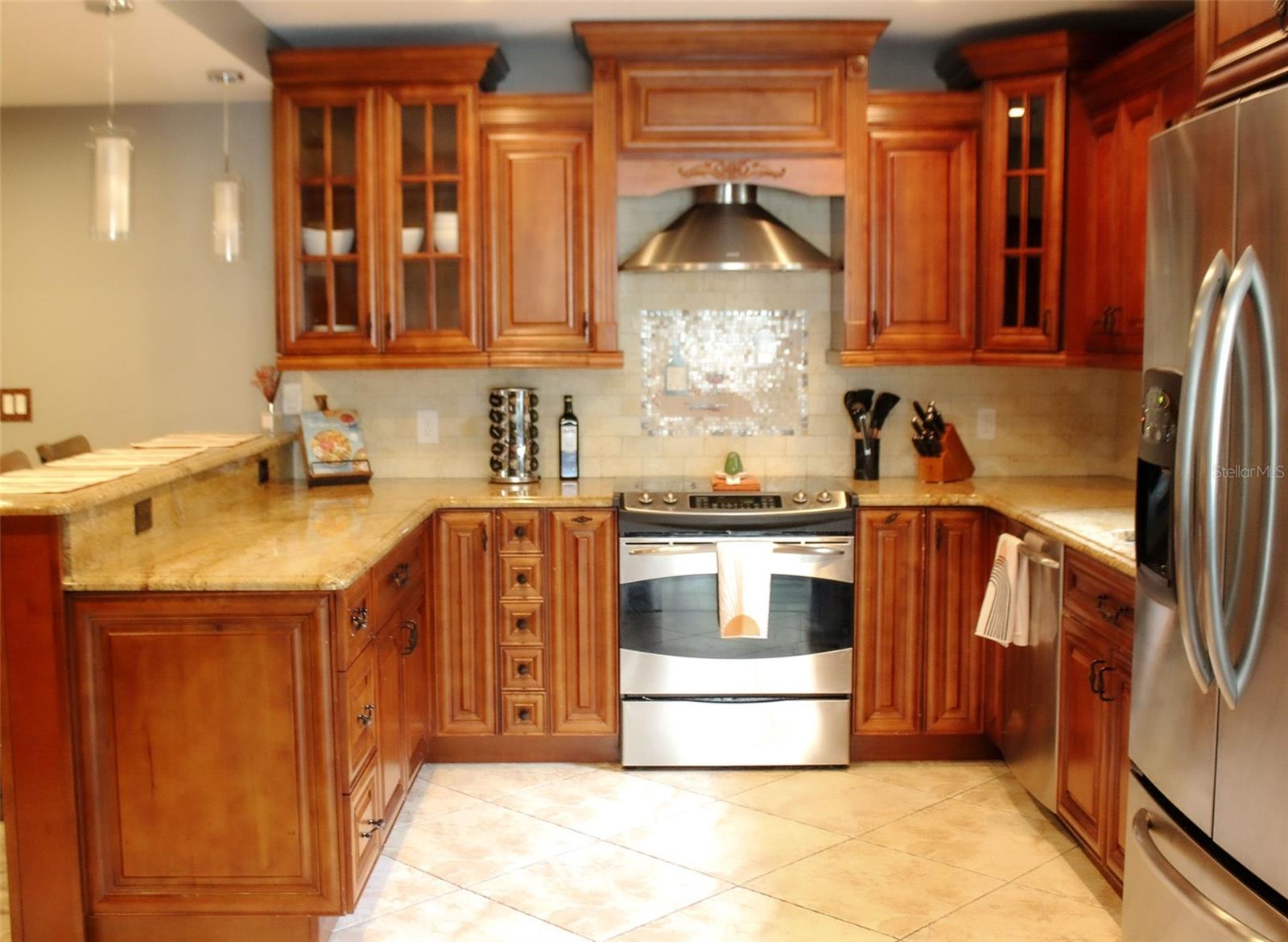 MARYLAND MANOR REV - Residential Lease