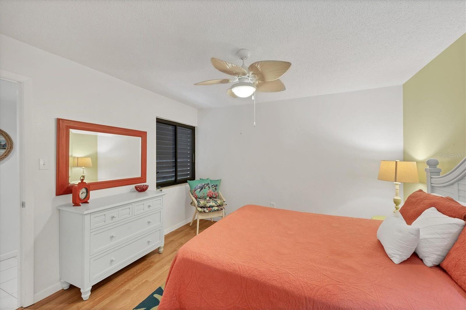 VILLAGE LAKE / THE MEADOWS - Residential